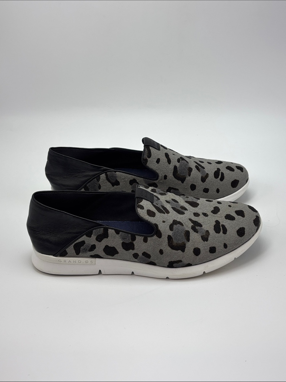 Cole Haan Grand Horizon Grey Leopard Print Calf Hair Slip On Shoes - size 8 - Picture 4 of 10